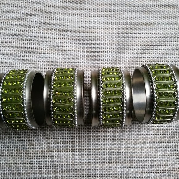 Napkin Rings set of 4 - Picture 6 of 6